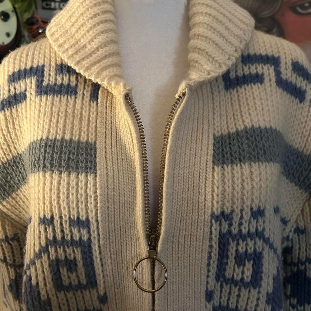 Vintage 1970s Men’s Pendleton Cream And Blue Zip Up Sweater. 100% Virgin Wool - Picture 6 of 8